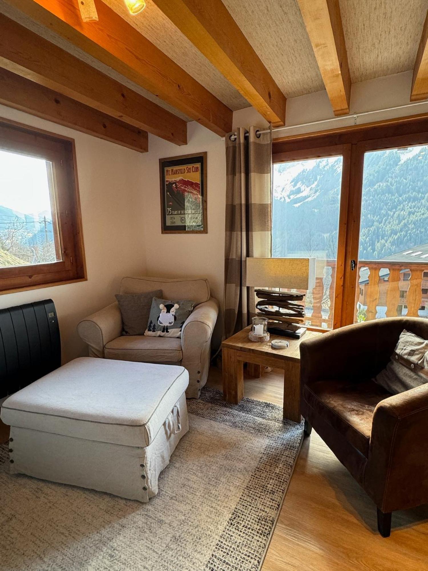 Charming, Cosy Chalet Nestled In A Breathtaking Surrounding With Spectacular, Stunning Mountain Views Abondance المظهر الخارجي الصورة