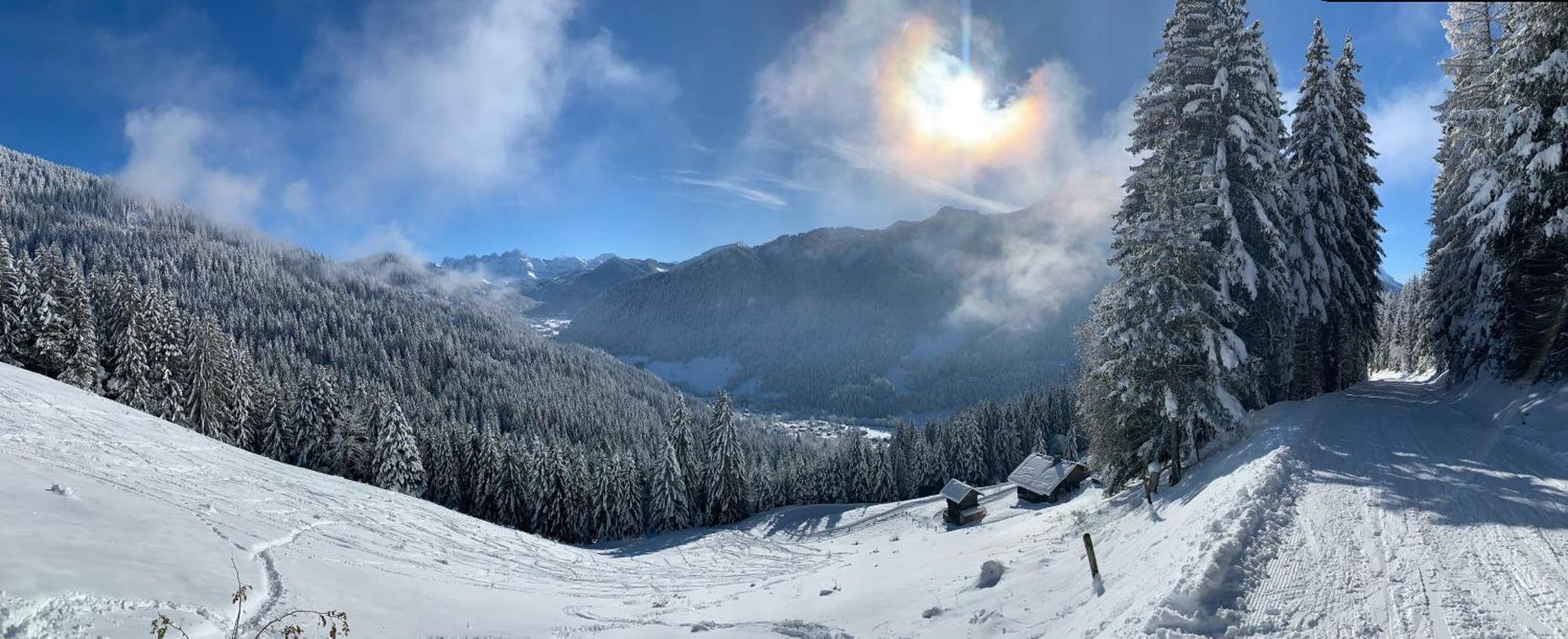 Charming, Cosy Chalet Nestled In A Breathtaking Surrounding With Spectacular, Stunning Mountain Views Abondance المظهر الخارجي الصورة